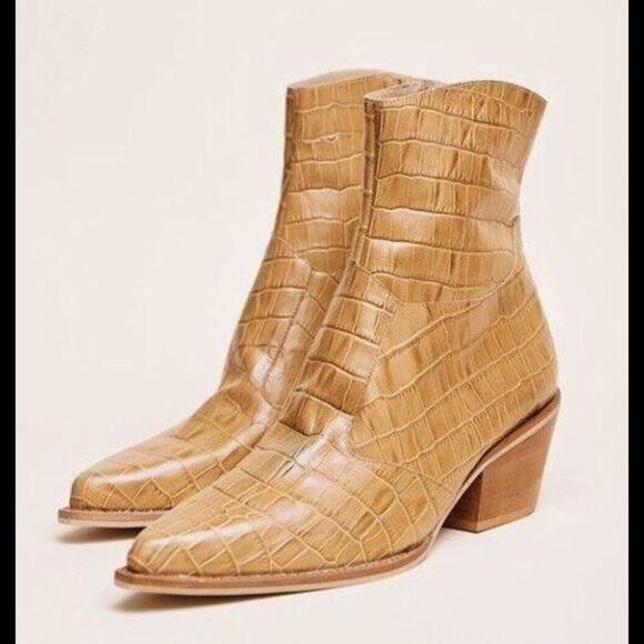 Able Shoes - Able Women's Shoes  Leather Croco Embossed Ankle Boots New